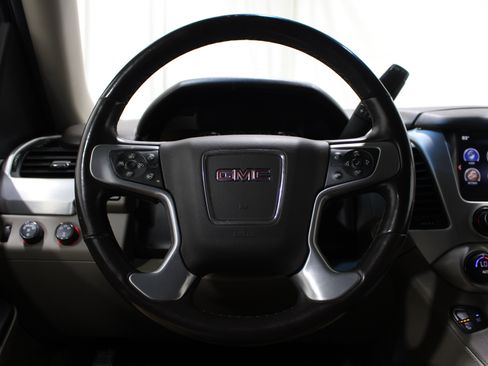Used 2015 GMC Yukon SLT AWD/4WD image 12