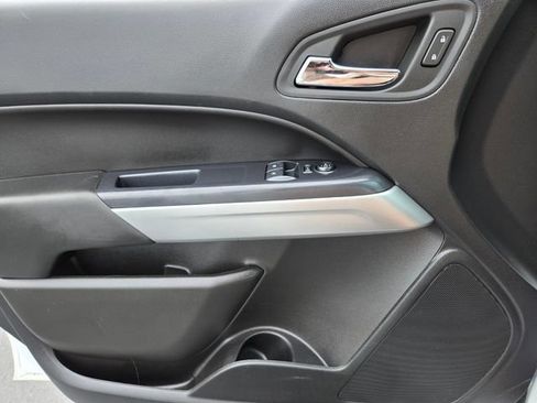 Used 2022 Chevrolet Colorado LT w/ Fleet Safety Package RWD image 38