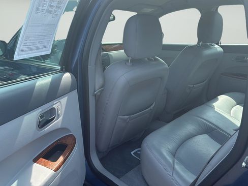 Used 2005 Buick LaCrosse CXL w/ Gold Convenience Package FWD image 9