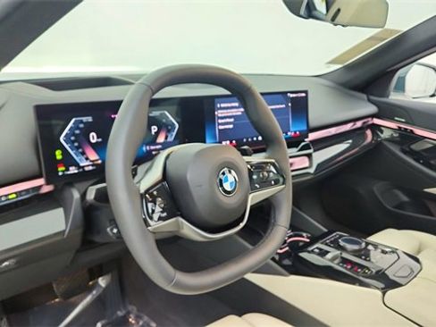 Used 2026 BMW 540i xDrive image 20