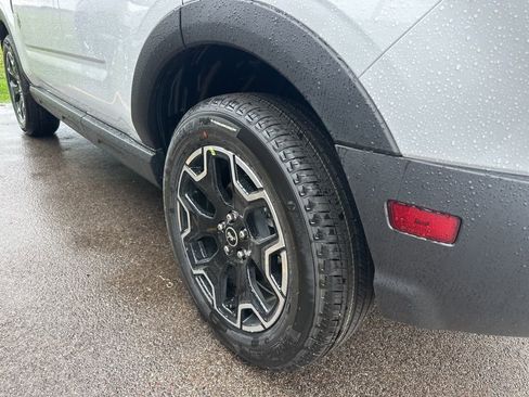 New 2026 Ford Bronco Sport Outer Banks image 12