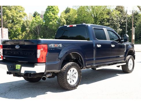 Used 2022 Ford F250 XL w/ STX Appearance Package image 8