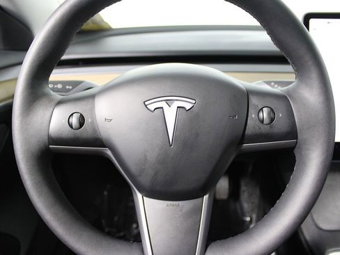 Used 2023 Tesla Model 3 Long Range AWD/4WD image 6