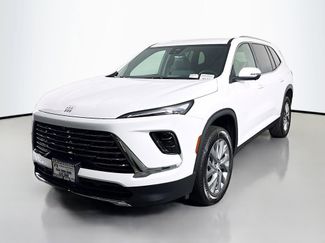 New 2025 Buick Enclave Preferred w/ Trailering Package, 5000 lbs. video 3