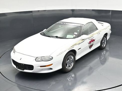 Used 1999 Chevrolet Camaro Z28 RWD image 33