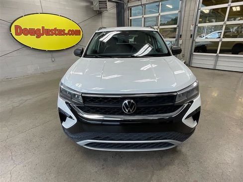 Used 2023 Volkswagen Taos S FWD image 8