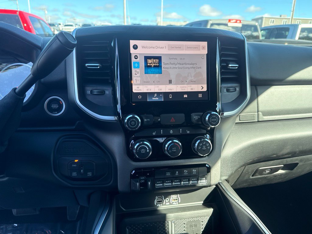 New 2027 RAM 2500 Big Horn AWD/4WD image 12