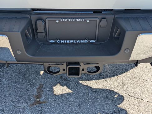 New 2026 Ford F250 King Ranch w/ Chrome Package AWD/4WD image 9