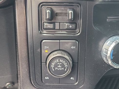 Used 2023 Ford F150 Raptor w/ Equipment Group 802A Raptor R AWD/4WD image 32
