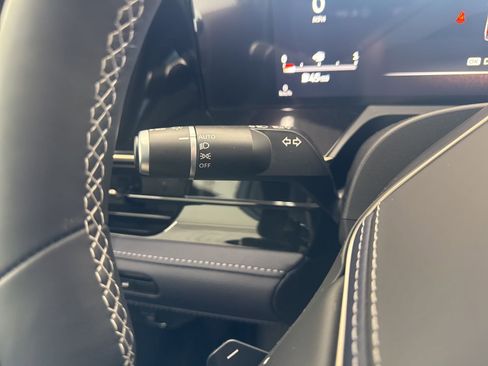 New 2026 INFINITI QX80 4WD image 16