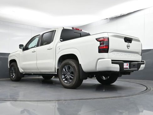 New 2025 Nissan Frontier SV w/ SV Convenience Package RWD image 26