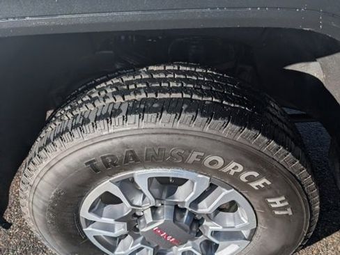 Used 2022 GMC Sierra 2500 SLT image 18