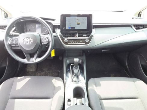 Used 2024 Toyota Corolla LE FWD image 18