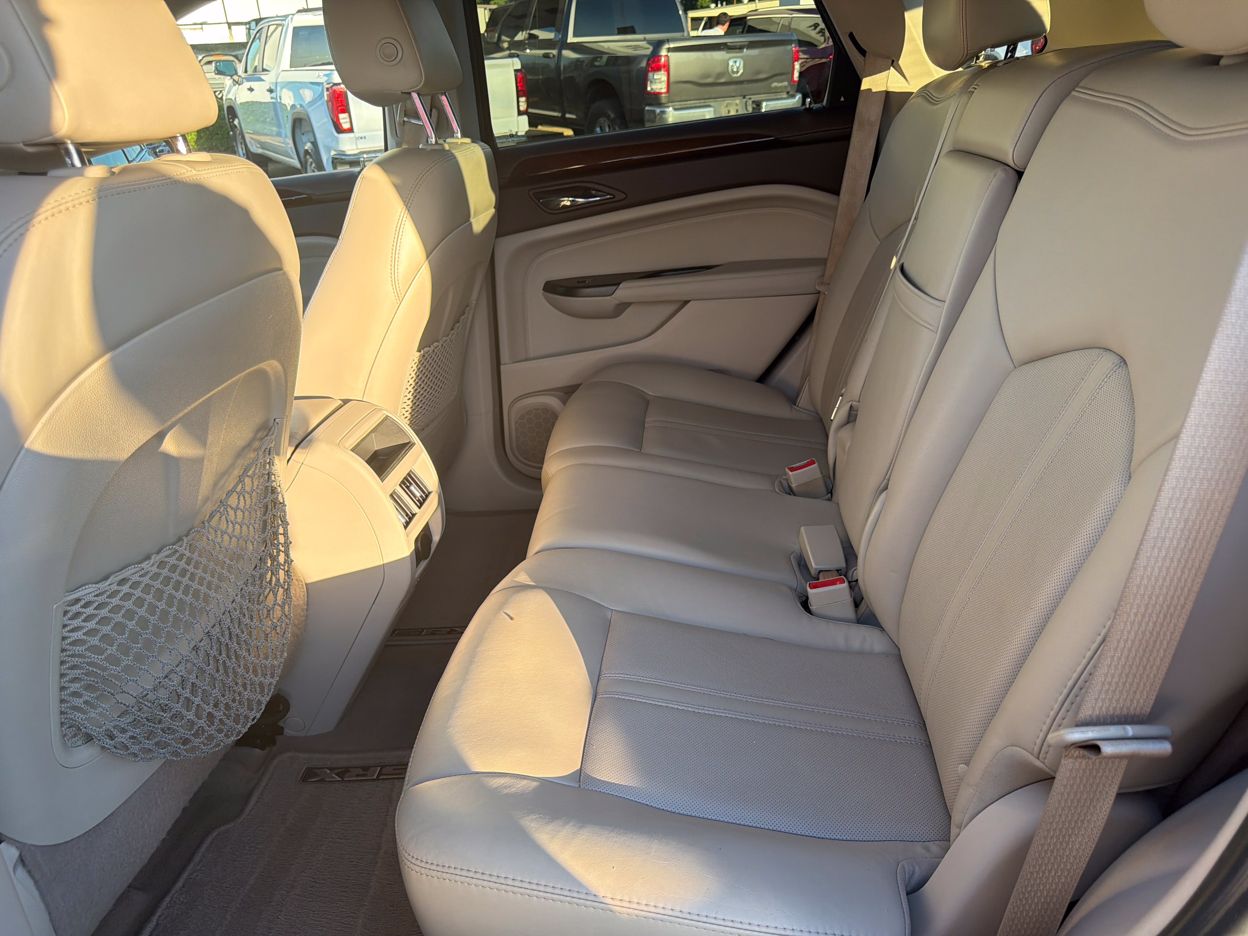 Used 2014 Cadillac SRX Luxury FWD image 13