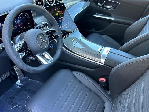 New 2025 Mercedes-Benz GLC 43 AMG 4MATIC image 4