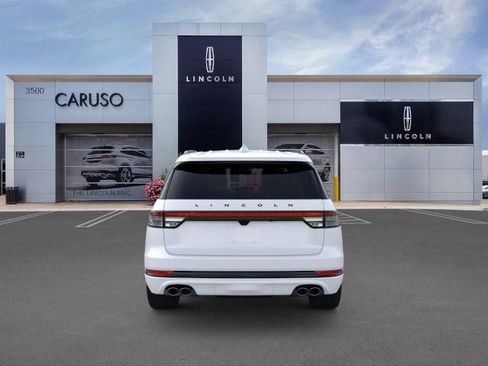 New 2026 Lincoln Aviator Black Label w/ Jet Appearance Package image 5