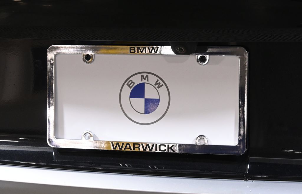 Used 2022 BMW X6 xDrive40i w/ Premium Package AWD/4WD image 14