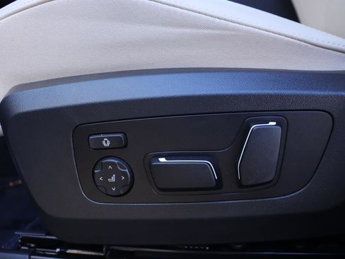 Used 2025 BMW X3 xDrive30i w/ Premium Package image 26