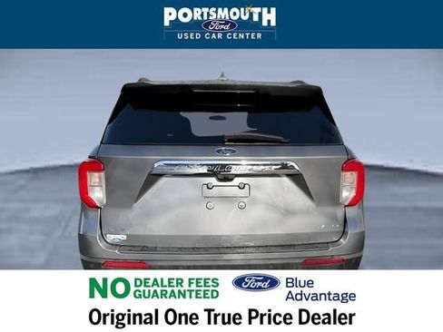 Used 2022 Ford Explorer XLT w/ Equipment Group 202A AWD/4WD image 34