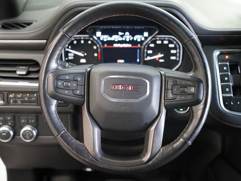 Used 2021 GMC Yukon XL AT4 w/ Rear Media and Nav Package AWD/4WD image 12