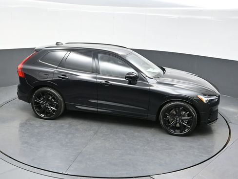 New 2026 Volvo XC60 T8 Ultra w/ Climate Package AWD/4WD image 40