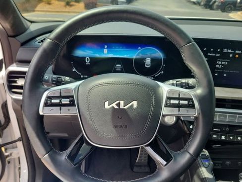 Certified 2025 Kia Telluride SX Prestige X-Line AWD/4WD image 17