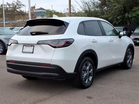 Certified 2026 Honda HR-V LX image 4