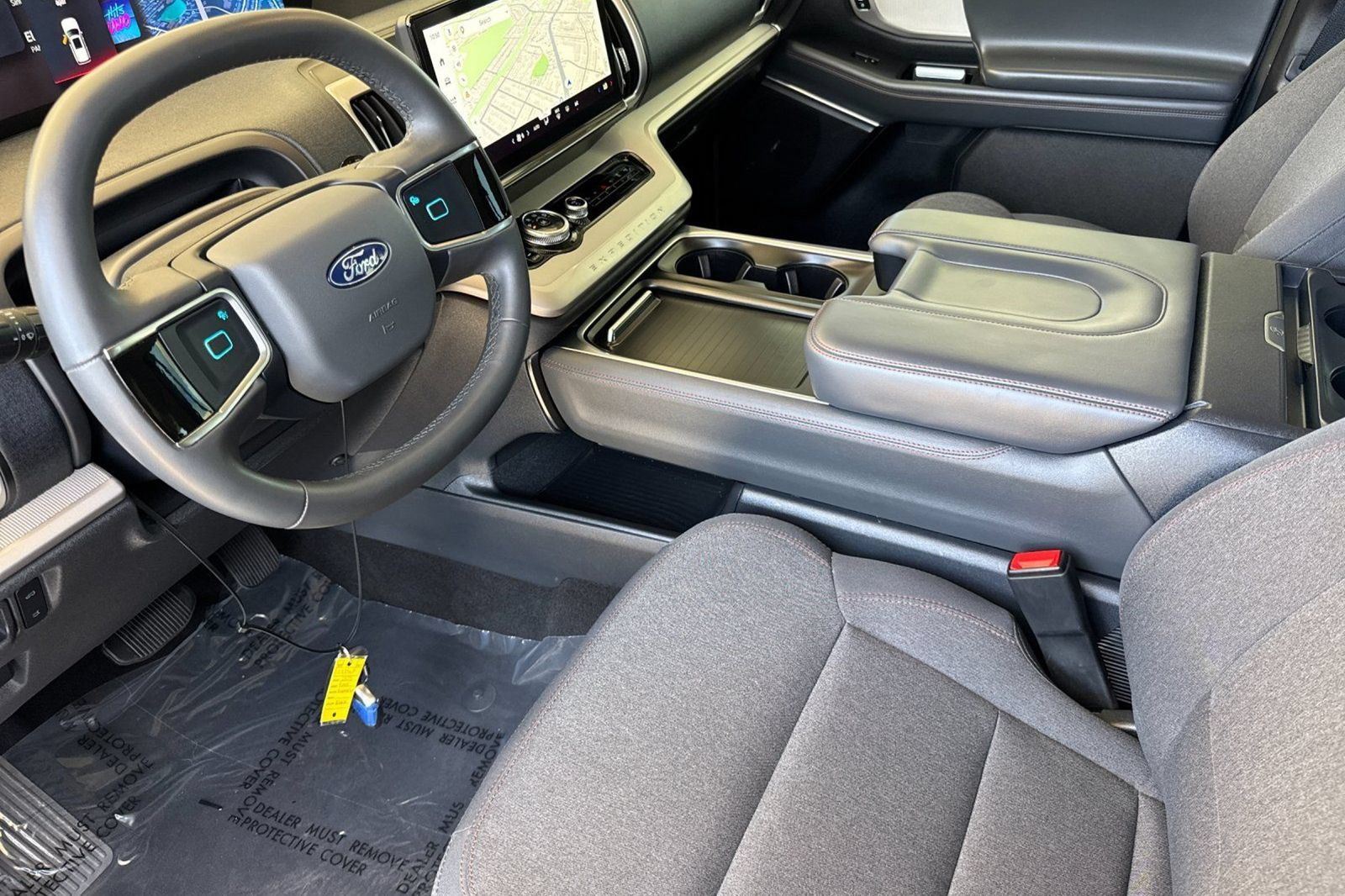 Used 2025 Ford Expedition Active RWD image 10