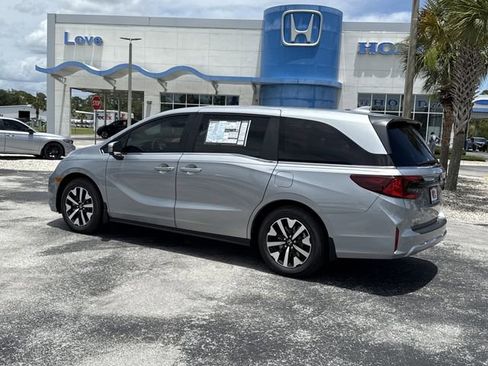 New 2026 Honda Odyssey EX-L image 9