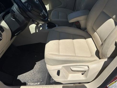 Used 2016 Volkswagen Tiguan S AWD/4WD image 15