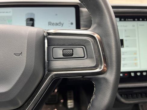 Used 2024 Rivian R1S Adventure image 29