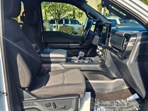 Certified 2022 Ford F150 XLT w/ Equipment Group 302A High image 5