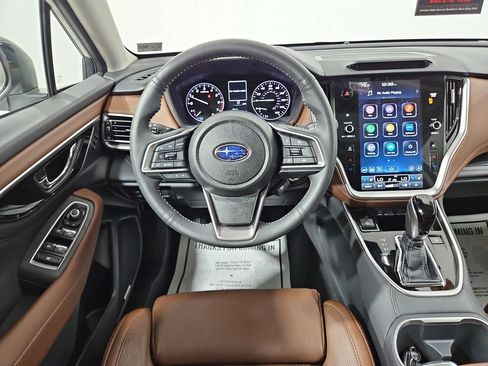 Certified 2025 Subaru Outback Touring AWD/4WD image 17