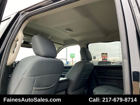 Used 2014 RAM 2500 Tradesman w/ Chrome Appearance Group image 24