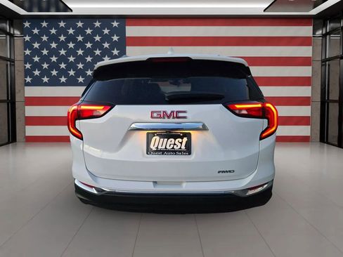 Used 2020 GMC Terrain SLT image 8