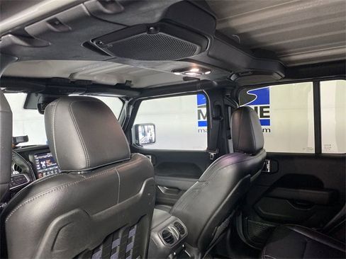 Used 2021 Jeep Wrangler Unlimited Rubicon w/ Xtreme Recon 35" Tire Package image 30