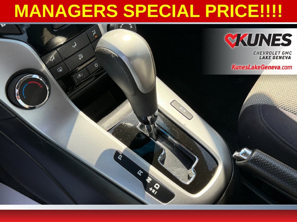 Used 2013 Chevrolet Cruze LS FWD image 26