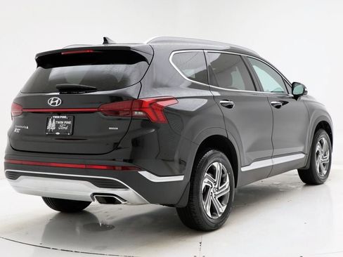 Used 2023 Hyundai Santa Fe SEL w/ Premium Package image 8