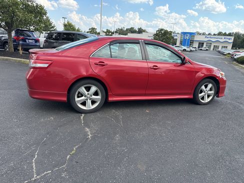 Used 2010 Toyota Camry SE w/ Sport Leather Pkg FWD image 20