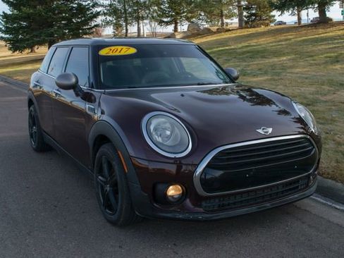 Used 2017 MINI Cooper Clubman image 7
