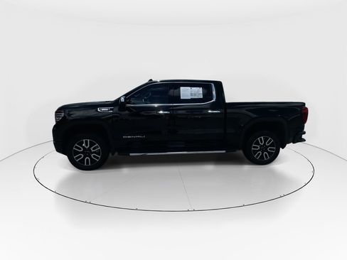 Used 2024 GMC Sierra 1500 Denali w/ Technology Package AWD/4WD image 5