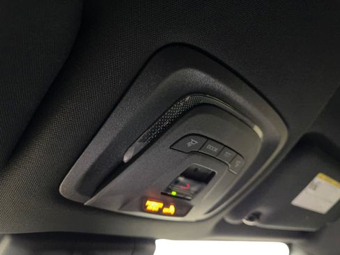 Used 2023 Toyota Crown XLE image 73