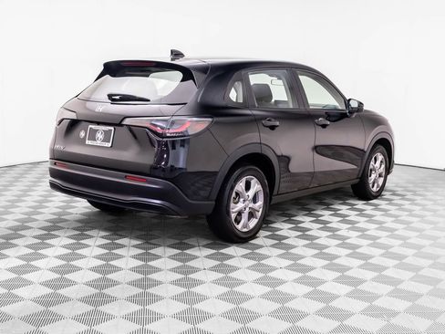 Used 2024 Honda HR-V LX image 7