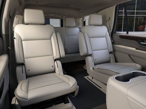 New 2026 GMC Yukon Denali w/ Sun & Power Step Package RWD image 17