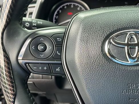 Used 2024 Toyota Camry SE AWD/4WD image 12
