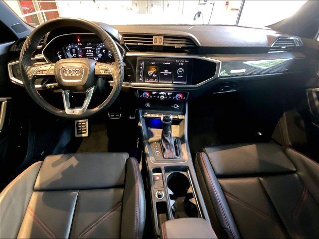 Certified 2025 Audi Q3 2.0T Premium Plus w/ Premium Plus Package AWD/4WD image 14