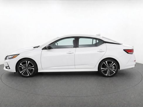 Used 2022 Nissan Sentra SR FWD image 6