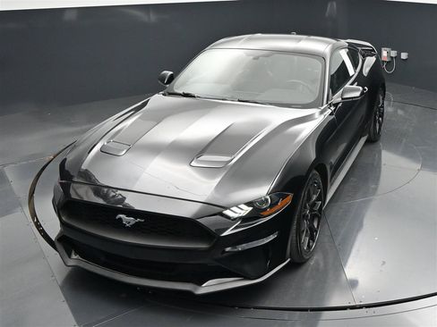 Used 2019 Ford Mustang Premium w/ Ecoboost Performance Package RWD image 19