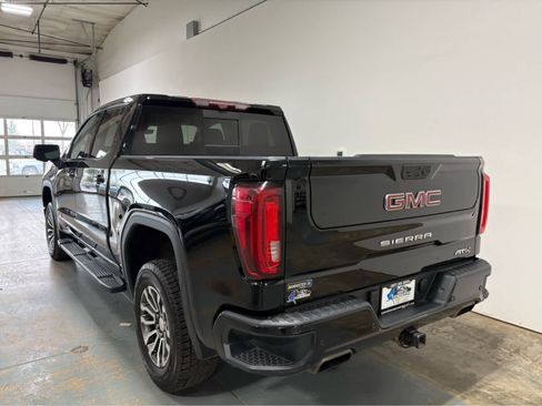 Used 2020 GMC Sierra 1500 AT4 w/ Off Road Performance Package AWD/4WD image 3