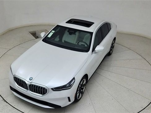 Used 2026 BMW 540i xDrive image 77